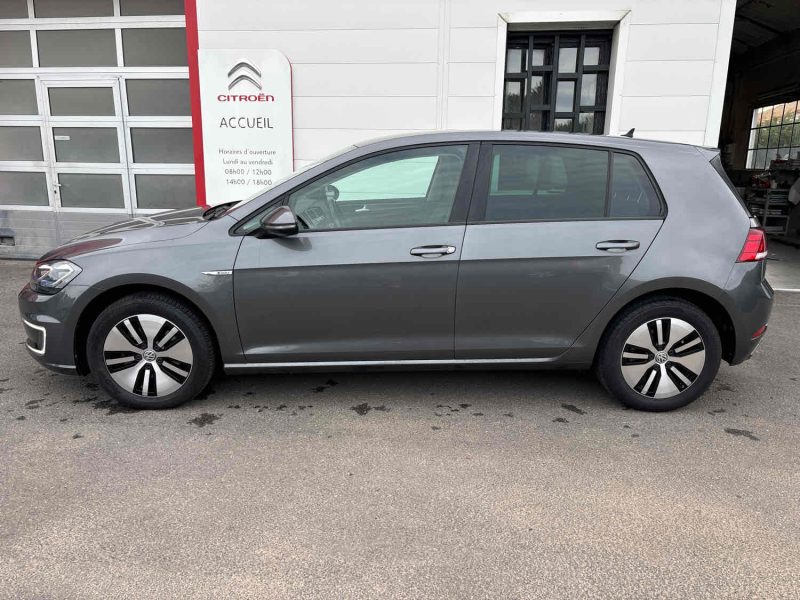 VOLKSWAGEN GOLF VII 2018