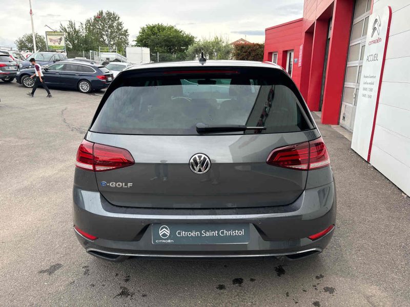 VOLKSWAGEN GOLF VII 2018