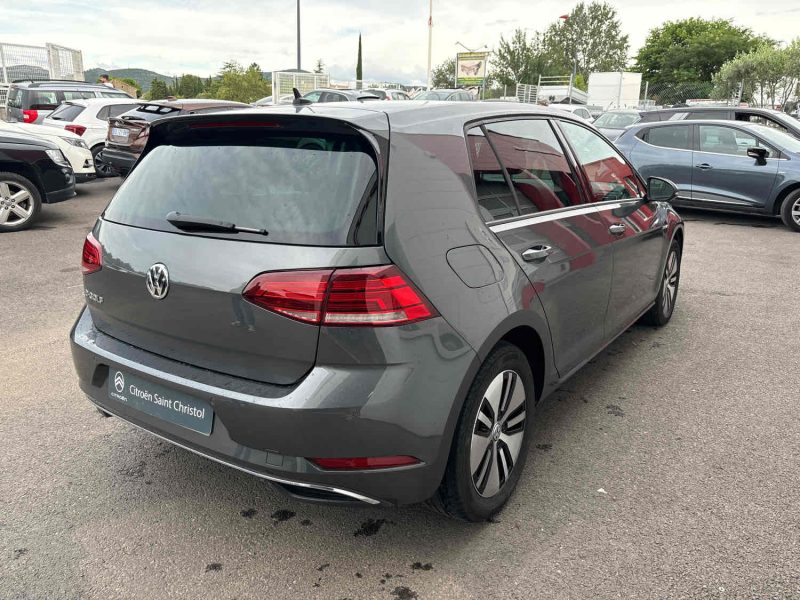 VOLKSWAGEN GOLF VII 2018