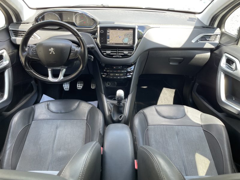 PEUGEOT 208 I 2016