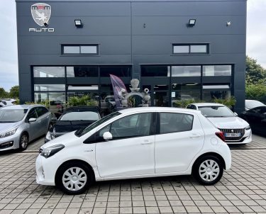 TOYOTA YARIS 1.5L Hybrid 100CH BUSINESS