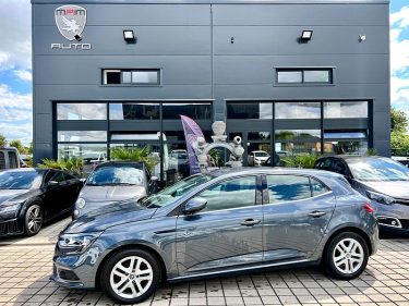 RENAULT MEGANE IV 1.5L Blue dCi 95CH BUSINESS 