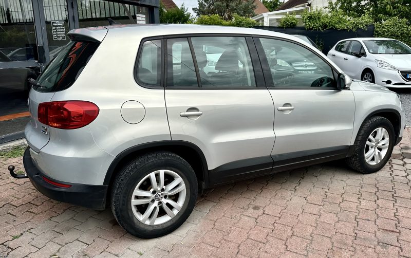 VOLKSWAGEN TIGUAN 2.0L TDI 110cv *TRENDLINE* GARANTIE REVISEE