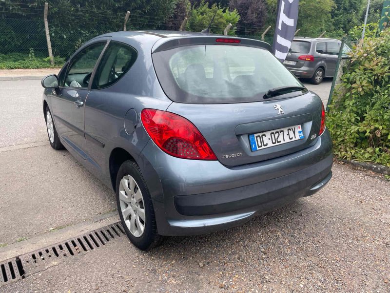 PEUGEOT 207 1.4i 16V 95CV