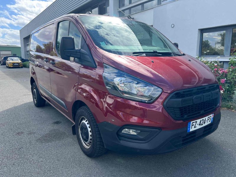 FORD TRANSIT CUSTOM TRES EQUIPE Fourgon L1H1 BVM