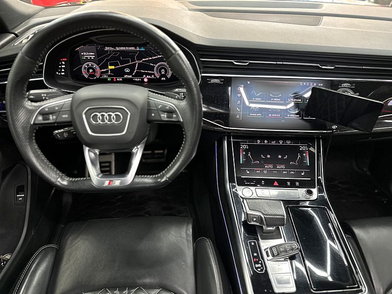 AUDI Q8 2019