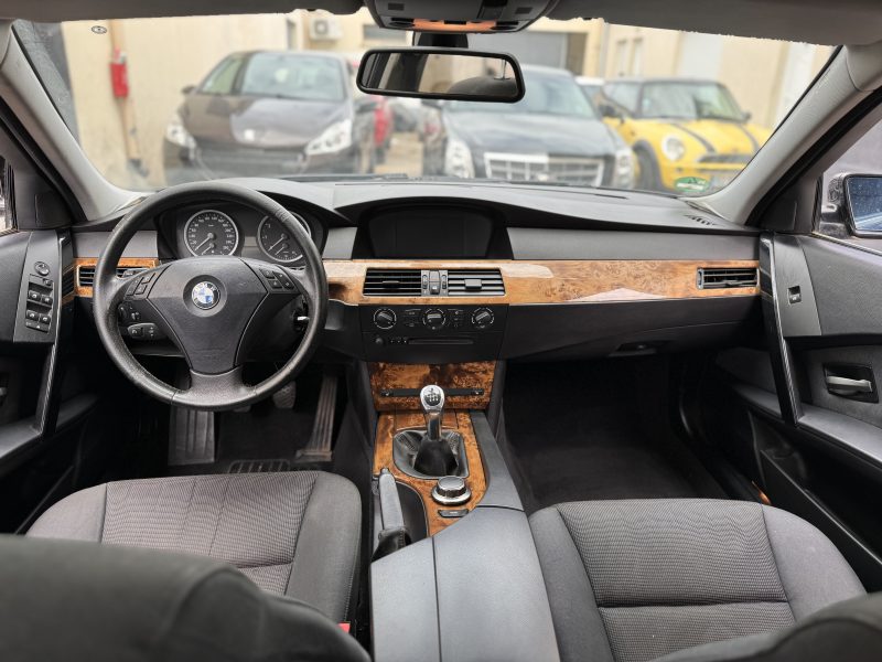 bmw 520i 2003