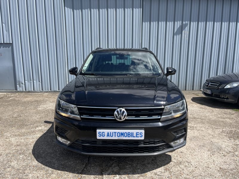 VOLKSWAGEN TIGUAN 2016