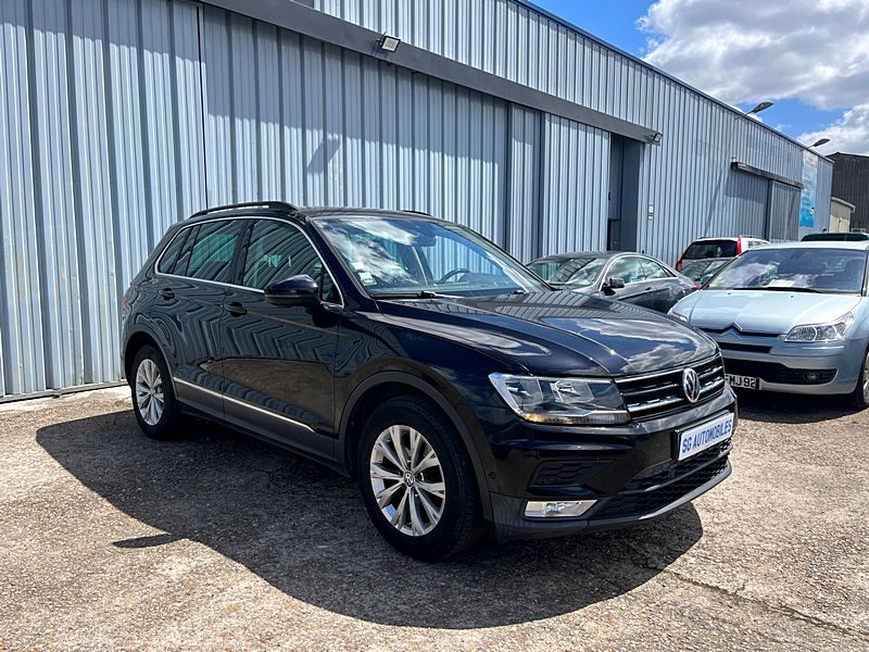 VOLKSWAGEN TIGUAN 2016