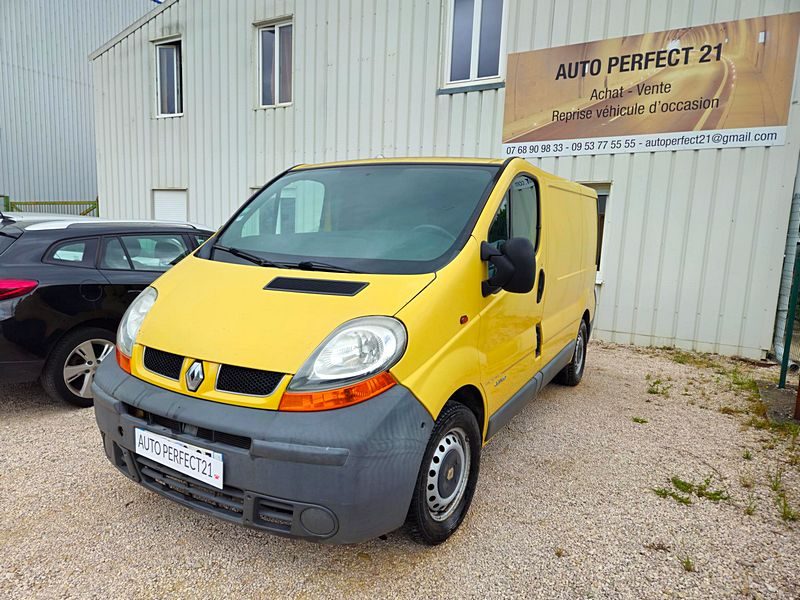 RENAULT TRAFIC II Fourgon 2005