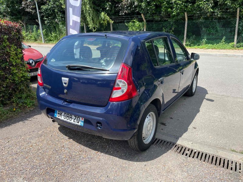 DACIA SANDERO 1.2i 16V 75CV