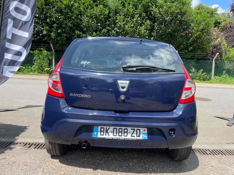 DACIA SANDERO 1.2i 16V 75CV