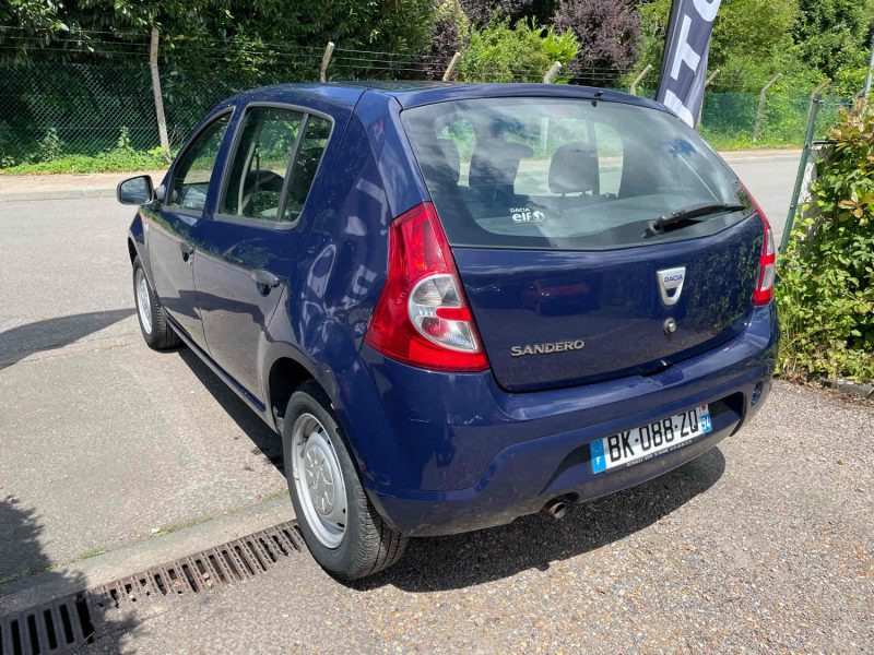 DACIA SANDERO 1.2i 16V 75CV