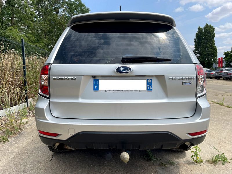 SUBARU FORESTER 2010