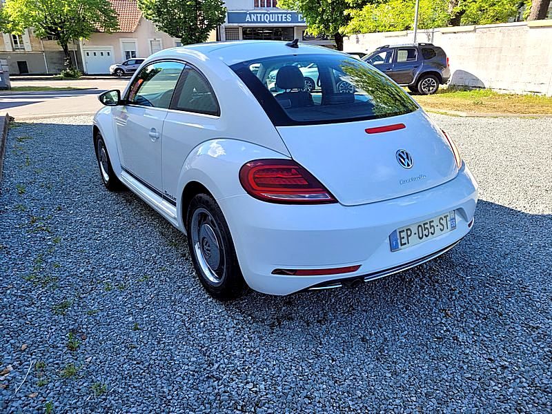 VOLKSWAGEN New Beetle Phase 2 2.0 TDI 16V 110 cv