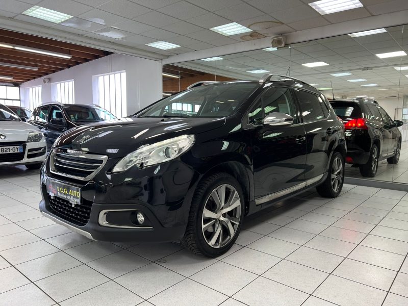 PEUGEOT 2008 1.2 PURETECH 110CH S&S FELINE TITANE