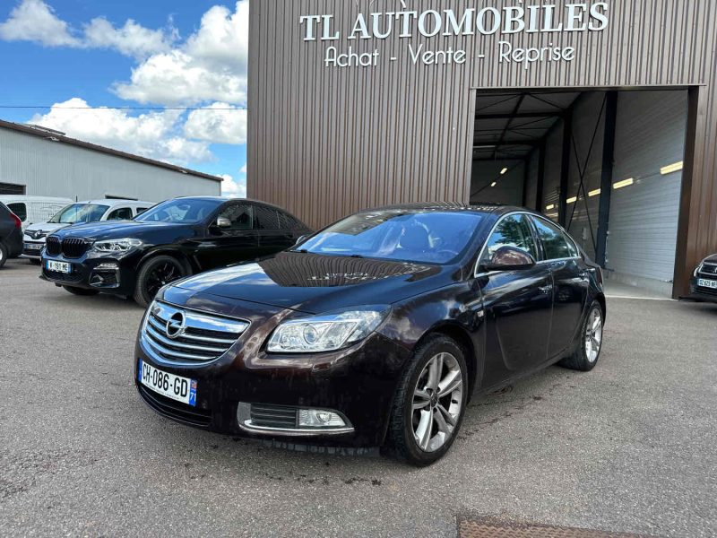 OPEL INSIGNIA 2012