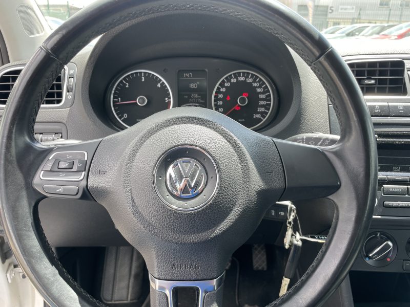 VOLKSWAGEN POLO V 2012