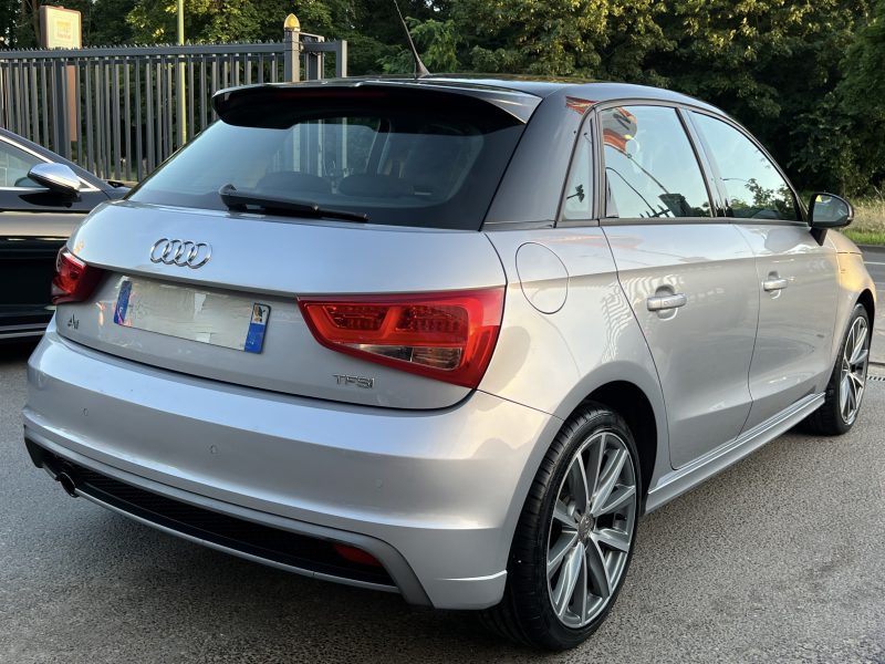 AUDI A1 SPORTBACK S-LINE 1.2 TFSI 86 Cv GPS BLUETOOTH 5 PORTES CRIT AIR 1 - GARANTIE 1 AN