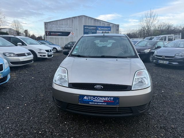 Ford  Fiesta 1.4 Ambiente 2004 - 57847 KM