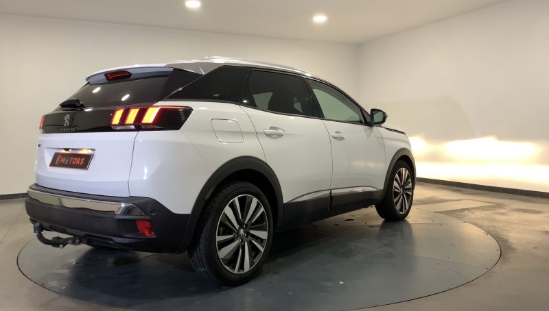 PEUGEOT 3008 SUV 2019