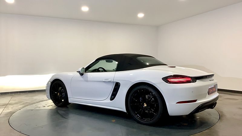 PORSCHE 718 BOXSTER 2017