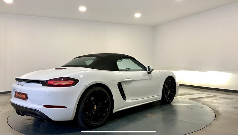 PORSCHE 718 BOXSTER 2017