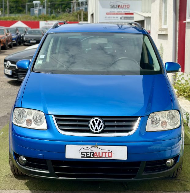 VOLKSWAGEN TOURAN 2006