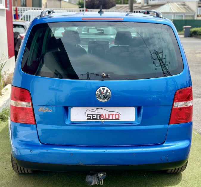 VOLKSWAGEN TOURAN 2006