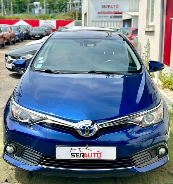 TOYOTA AURIS 2017