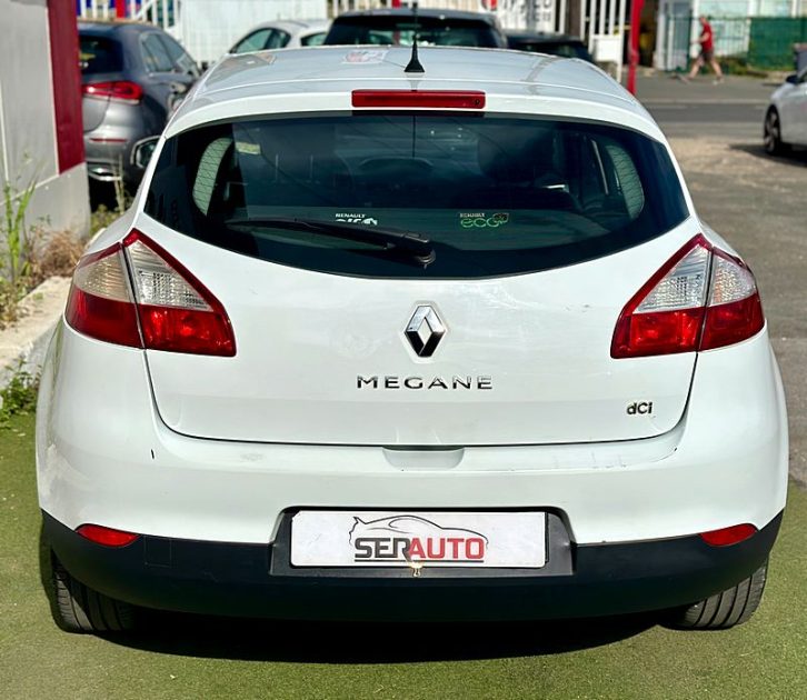 RENAULT MEGANE III 2011