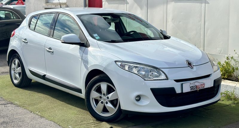 RENAULT MEGANE III 2011