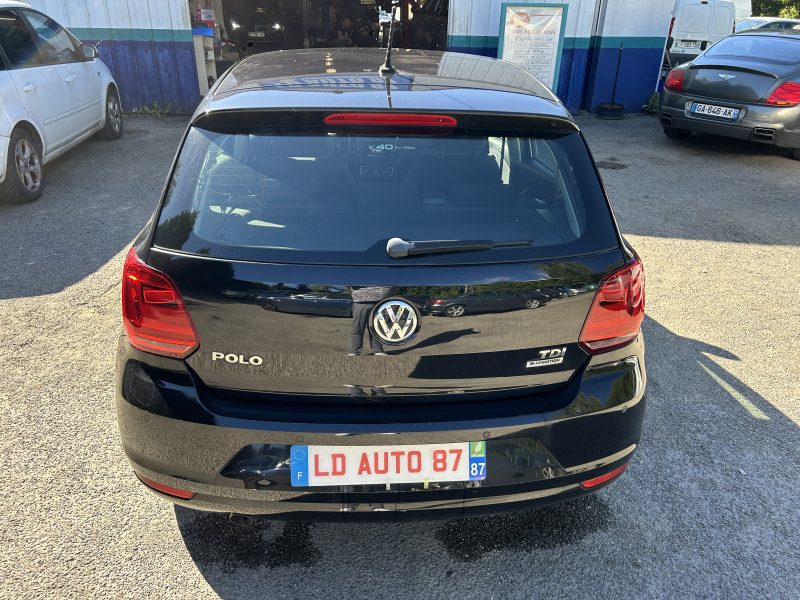 VOLKSWAGEN POLO V 2016