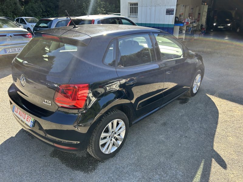 VOLKSWAGEN POLO V 2016