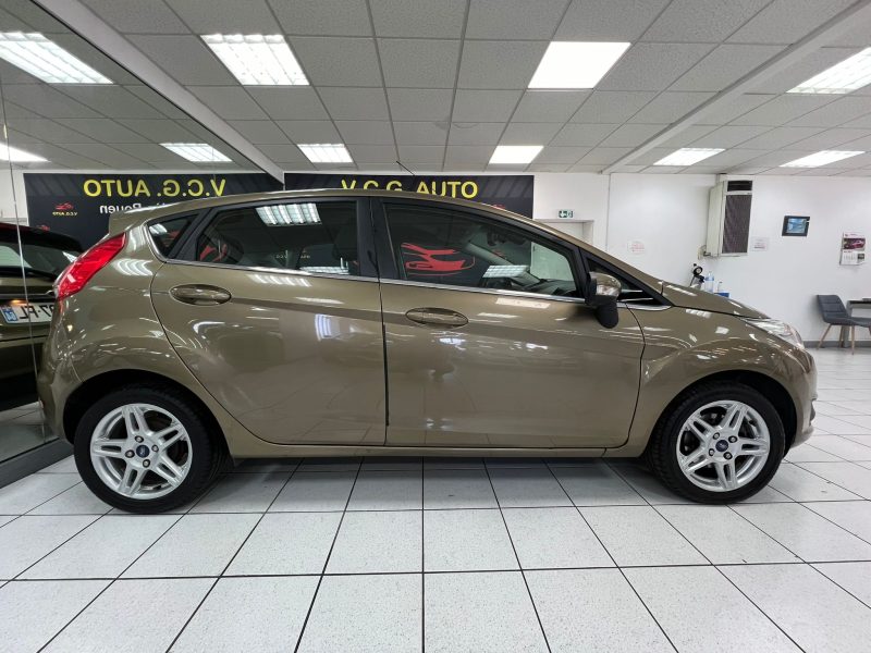 FORD FIESTA VI 1.0 ECOBOOST 100CH S&S TITANIUM