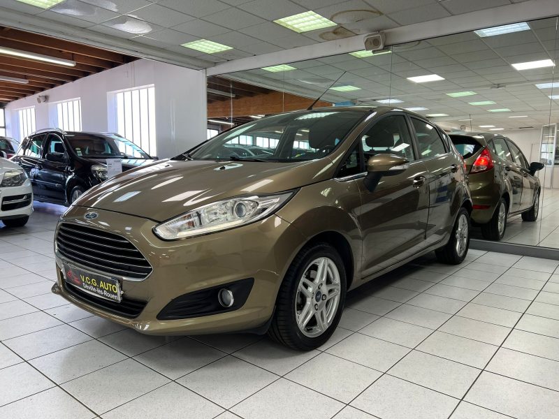 FORD FIESTA VI 1.0 ECOBOOST 100CH S&S TITANIUM