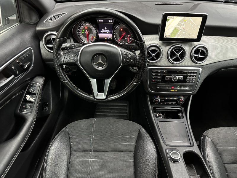 MERCEDES CLASSE GLA 2015