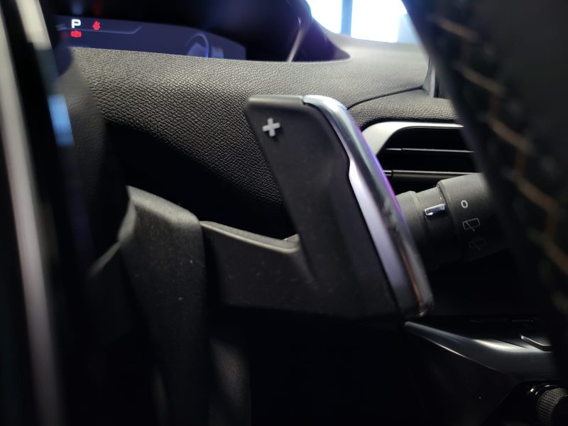 PEUGEOT 3008 2.0 BlueHDI 177cv GT / CARPLAY+CAMÉRA DE RECUL+VIRTUAL COCKPIT+ENTRETIEN COMPLET+HAYON