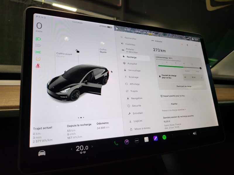 TESLA Model 3 PERFORMANCE AWD DUAL MOTORS