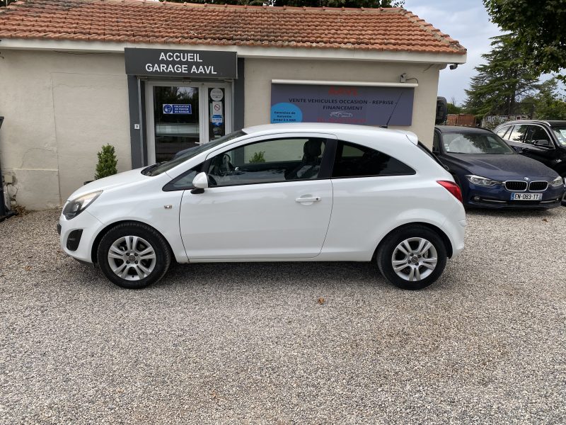 OPEL CORSA D 2014