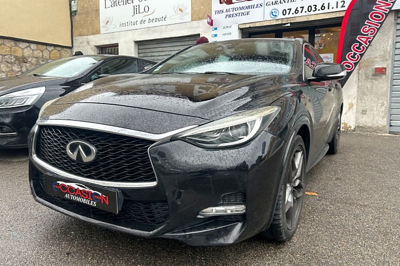 INFINITI Q30 1.5d 109 Sport - Siège Chauffant / GPS / Radar de Recul / Garantie 12 Mois