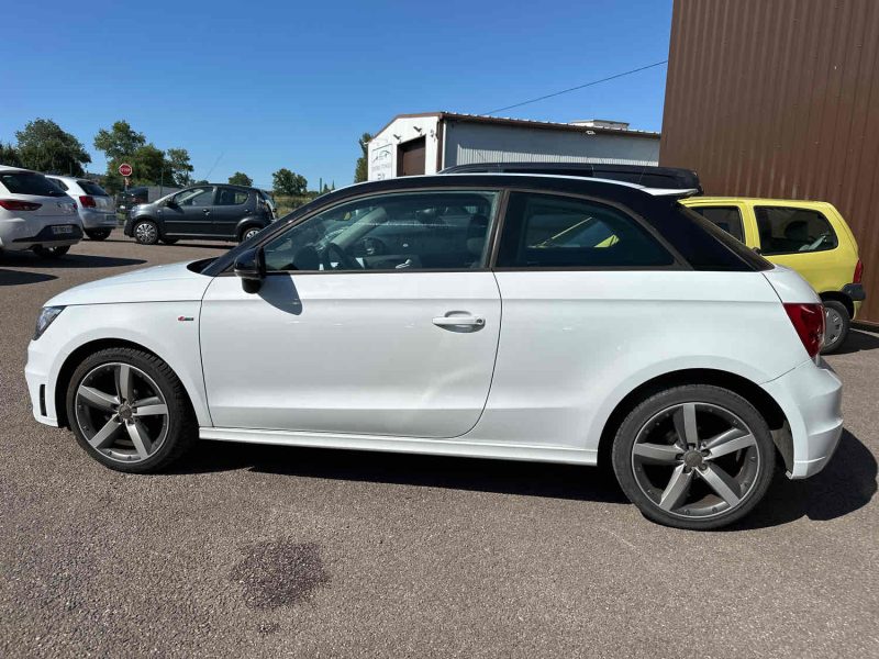 AUDI A1  2015