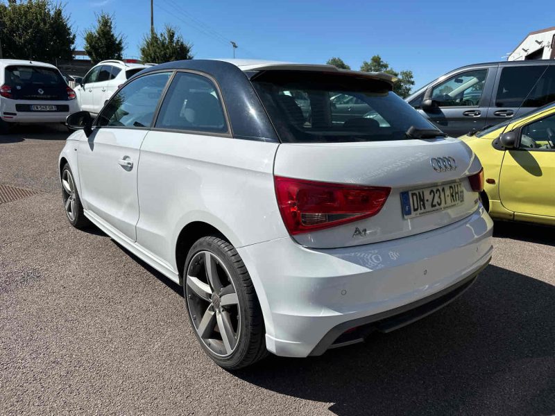 AUDI A1  2015