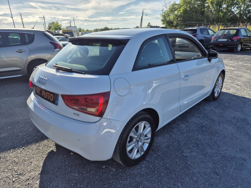 AUDI A1 1.6 TDI 105CV ATTRACTION 2012 156000 KM 