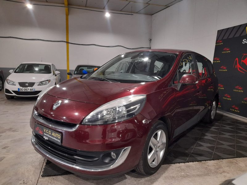 RENAULT GRAND SCENIC III 1.5 dCi 110cv