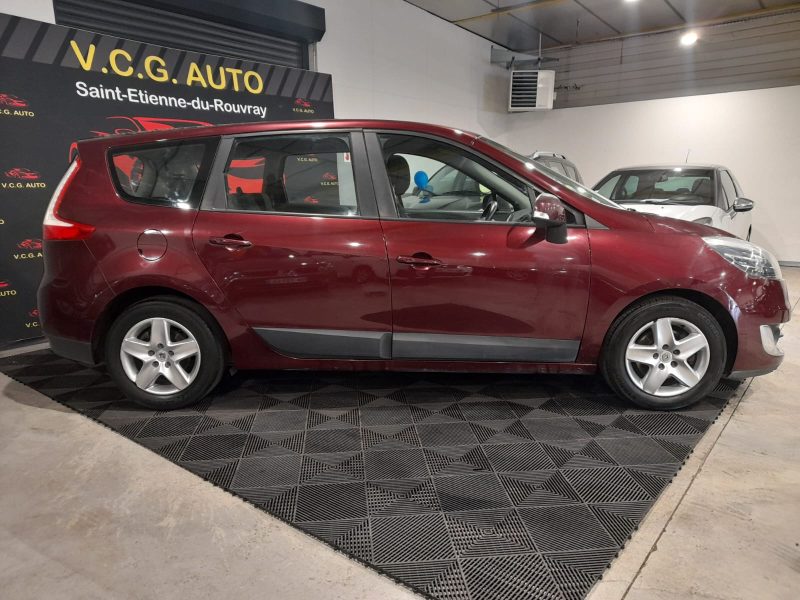 RENAULT GRAND SCENIC III 1.5 dCi 110cv