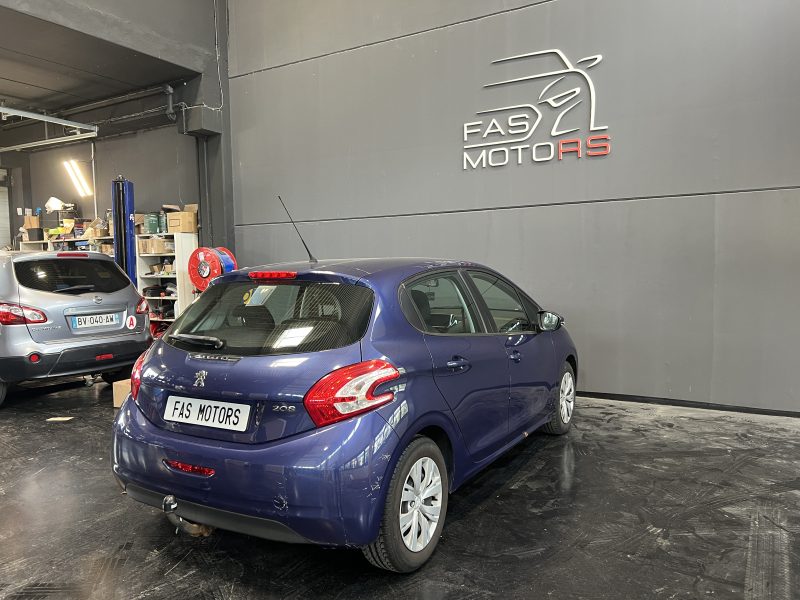 PEUGEOT 208 1.2 VTI 82 ACTIVE BVM5