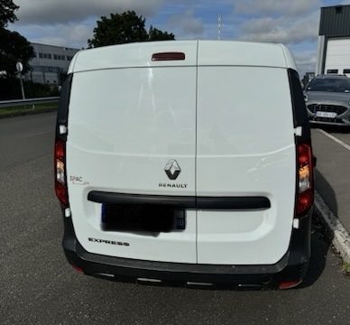 RENAULT EXPRESS 1.5 Blue dCi 95 cv Confort TVA récupérable Garantie 12 Mois