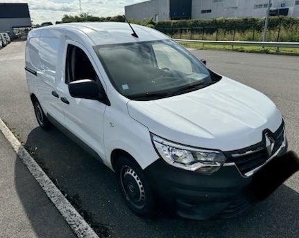 RENAULT EXPRESS 1.5 Blue dCi 95 cv Confort TVA récupérable Garantie 12 Mois