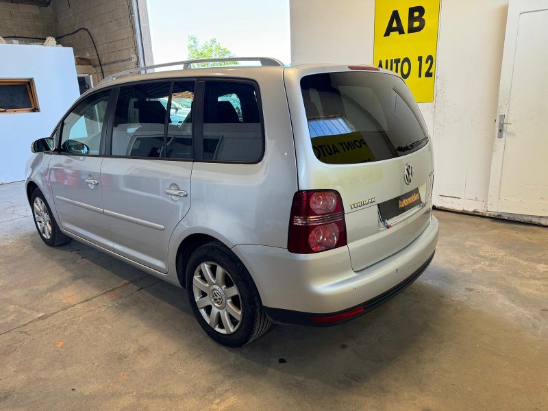 VOLKSWAGEN TOURAN 2008